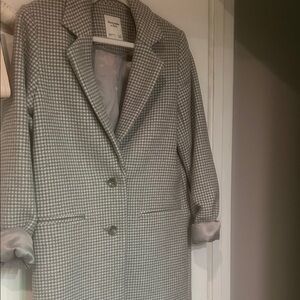Abercrombie & Fitch Women’s Gray Houndstooth Coat